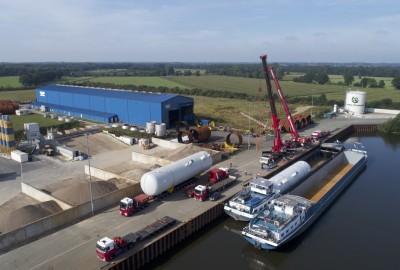 Barage holding